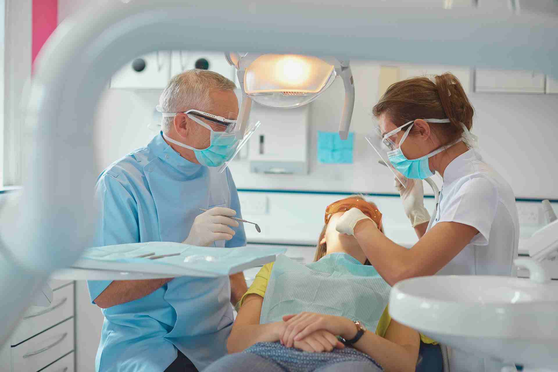 Dentist in Hillside, IL